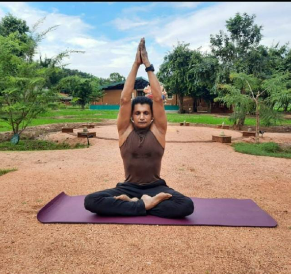 Gesundheitsförderung: Yoga für Lehrer und Schüler, Mai 2024